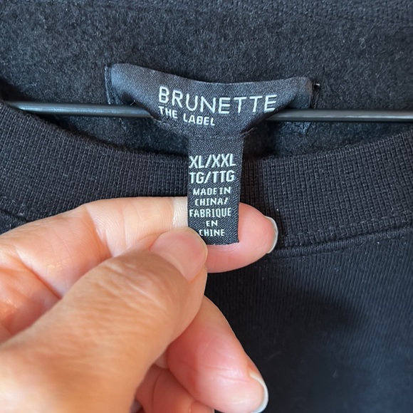 BRUNETTE THE LABEL “BLONDE “ zebra step sister crew sweatshirt size XL/XXL - Picture 6 of 9